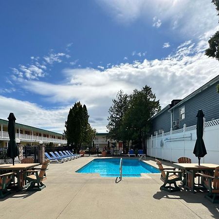 O'Sullivan'S Motel Lake George Luaran gambar