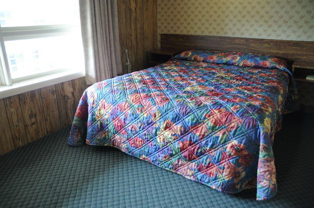 O'Sullivan'S Motel Lake George Luaran gambar