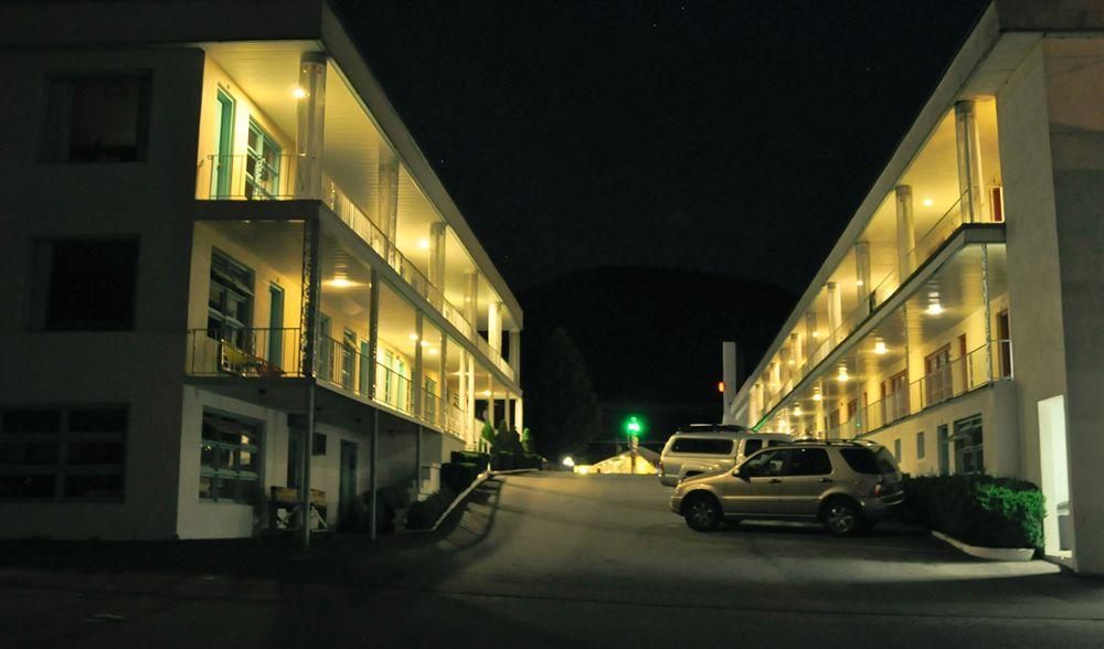 O'Sullivan'S Motel Lake George Luaran gambar